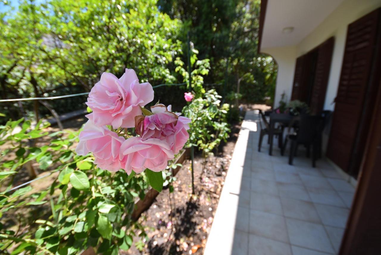 Igalo Garden Apartment แฮร์เซ็ก-โนวี ภายนอก รูปภาพ